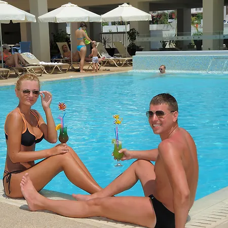 Nelia Gardens Hotel Ayia Napa