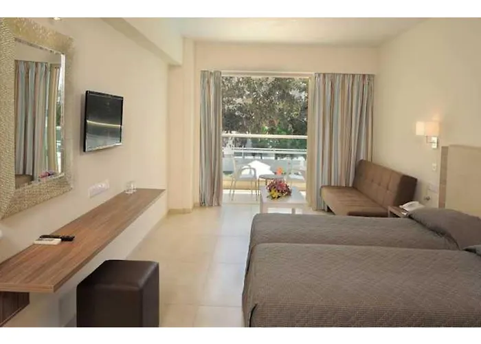 Nelia Gardens 4* Ayia Napa