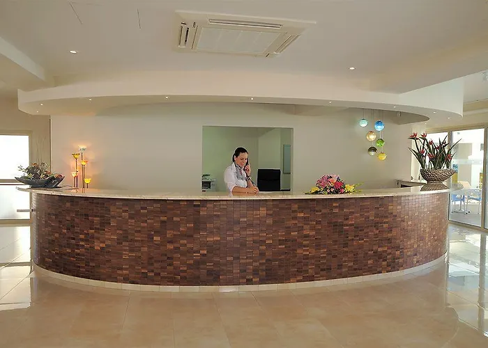 Nelia Gardens Hotell Ayia Napa