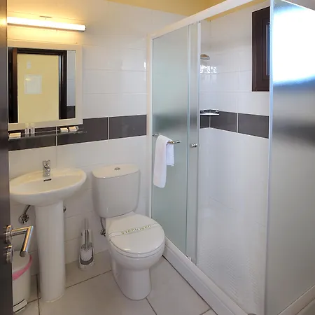 Nelia Gardens Hotell Ayia Napa