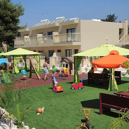 Nelia Gardens Hotel Ayia Napa