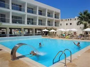 Nelia Gardens 4* Айя-Напа