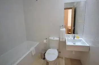 Nelia Gardens Отель 4*