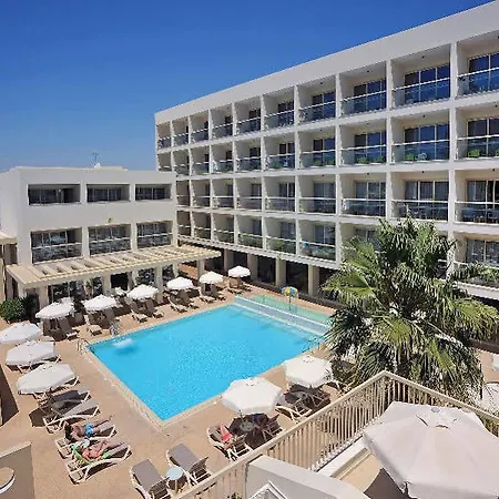 Отель Nelia Gardens 4*