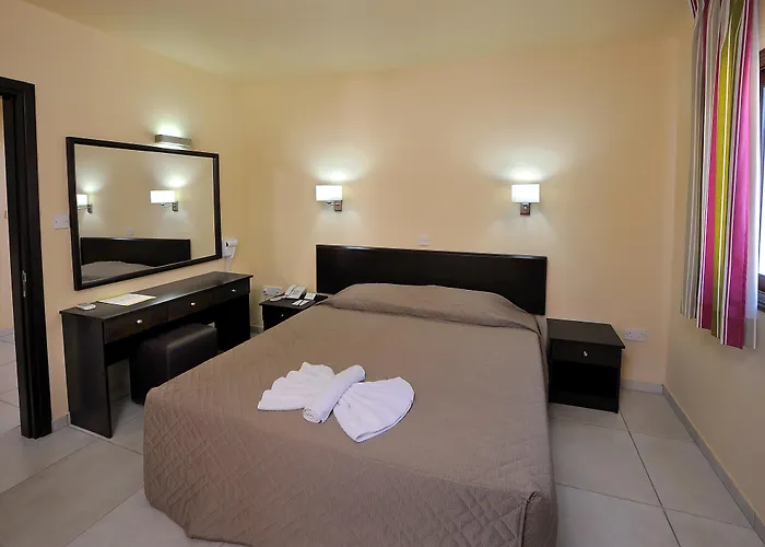 Nelia Gardens Aya Napa