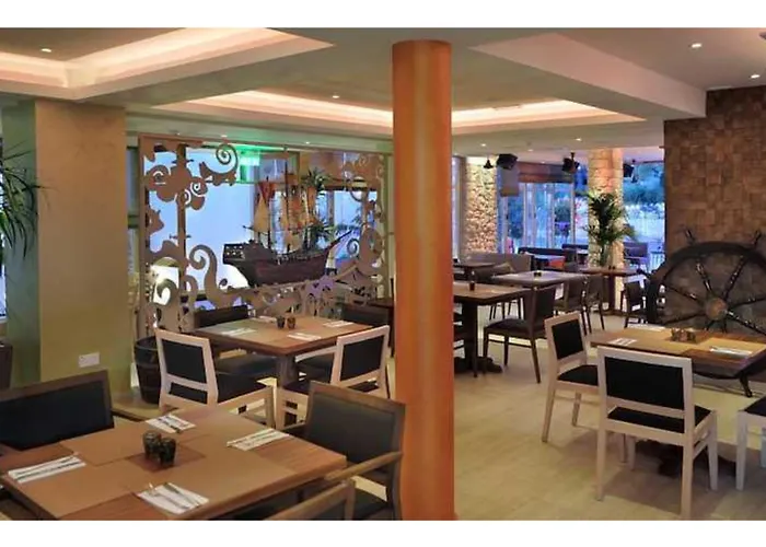 Nelia Gardens Aya Napa