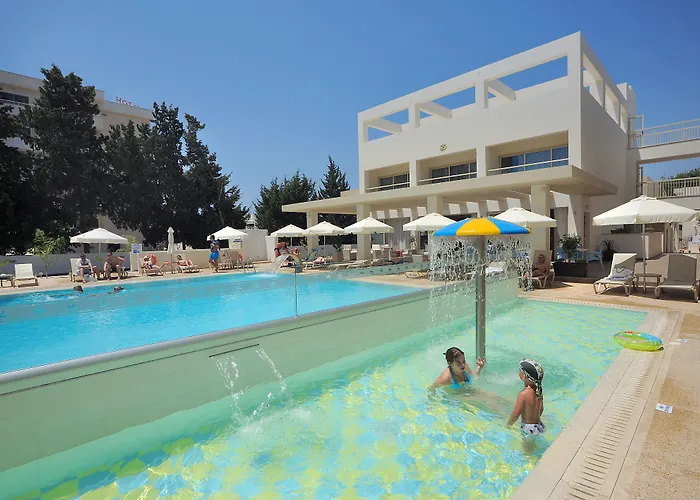 Nelia Gardens 4* Aya Napa