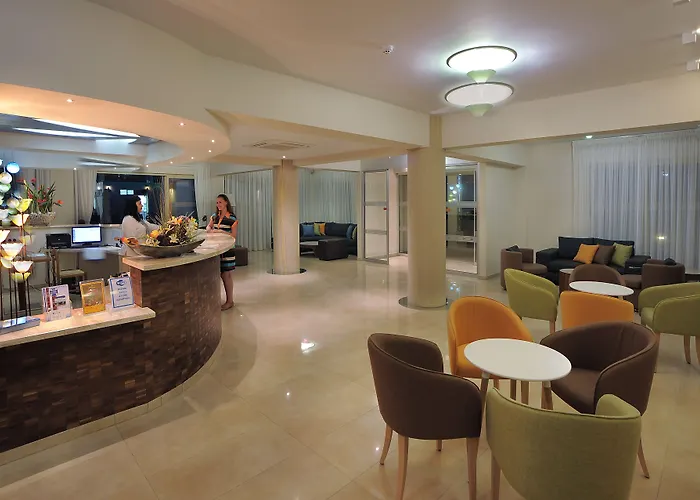 Nelia Gardens 4* Aya Napa