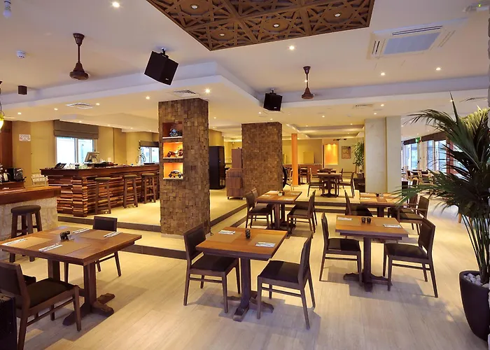 Nelia Gardens Otel 4*