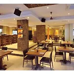 Nelia Gardens Hotel 4*